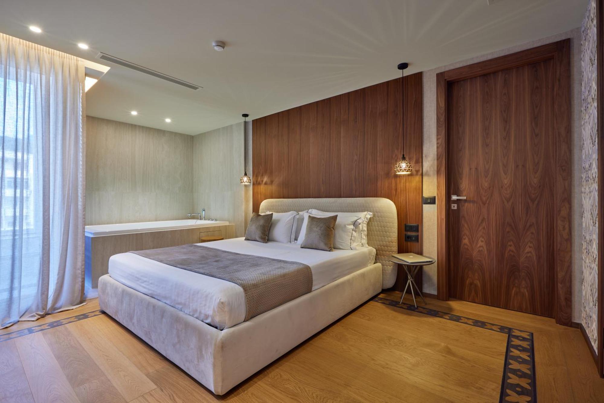 Valis Luxury Hotel Vlore Room photo